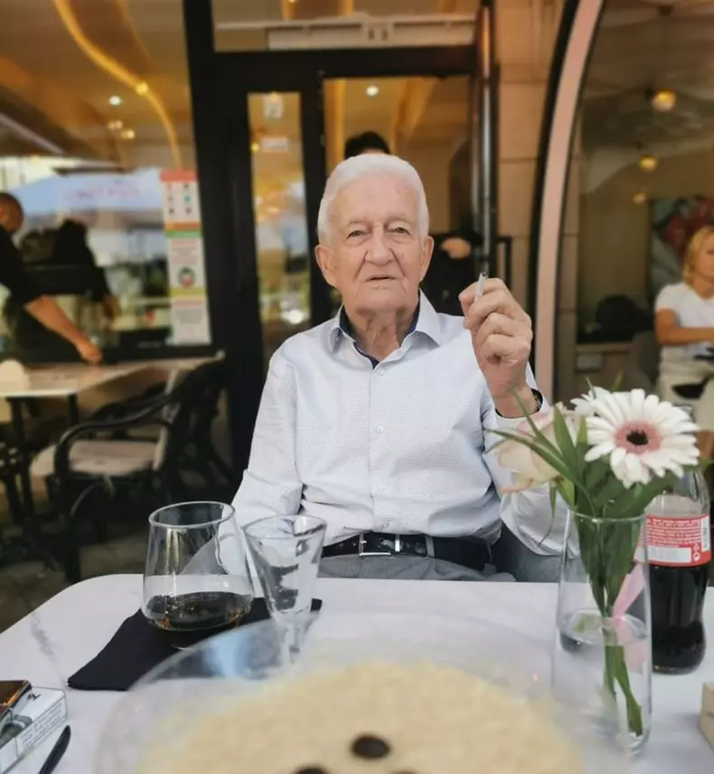 a-murit-tatal-catincai-roman-2