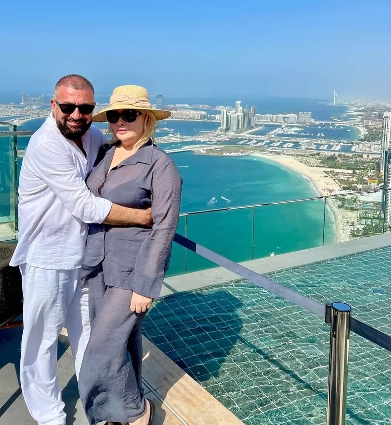 viorica si ionita de la clejani in dubai