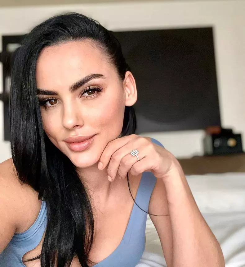 Anuntul-facut-de-Lavinia-Pirva-4