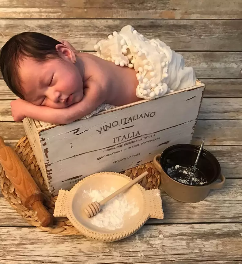 amelia-2