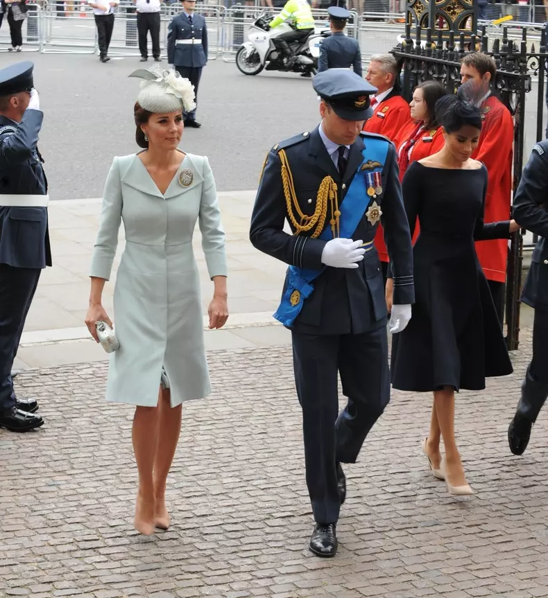 Ce a fost Prințul William obligat să facă în ziua nunții cu Kate Middleton