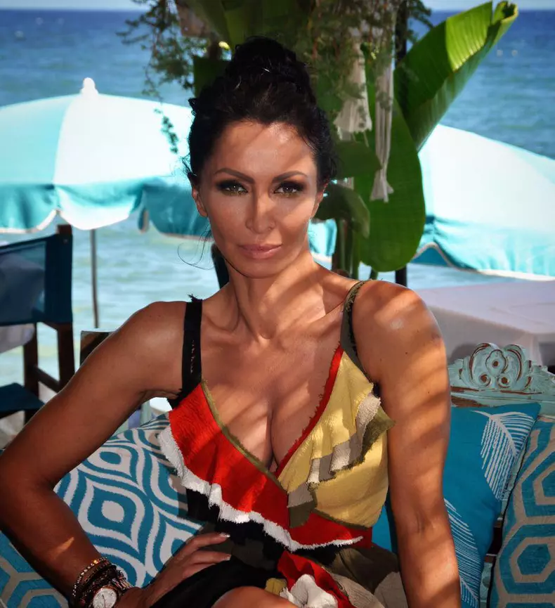 mihaela radulescu 321