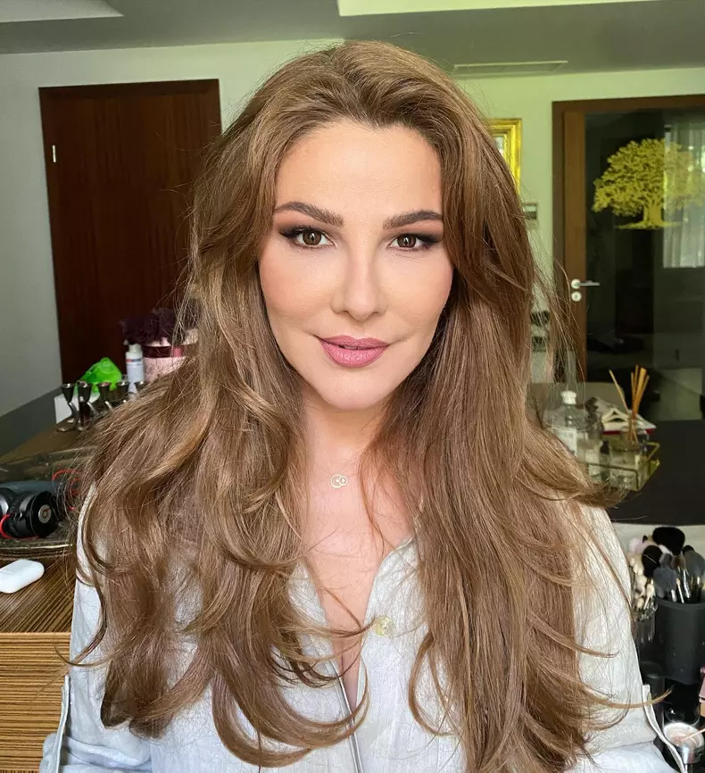 Oana Cuzino Instagram (6)