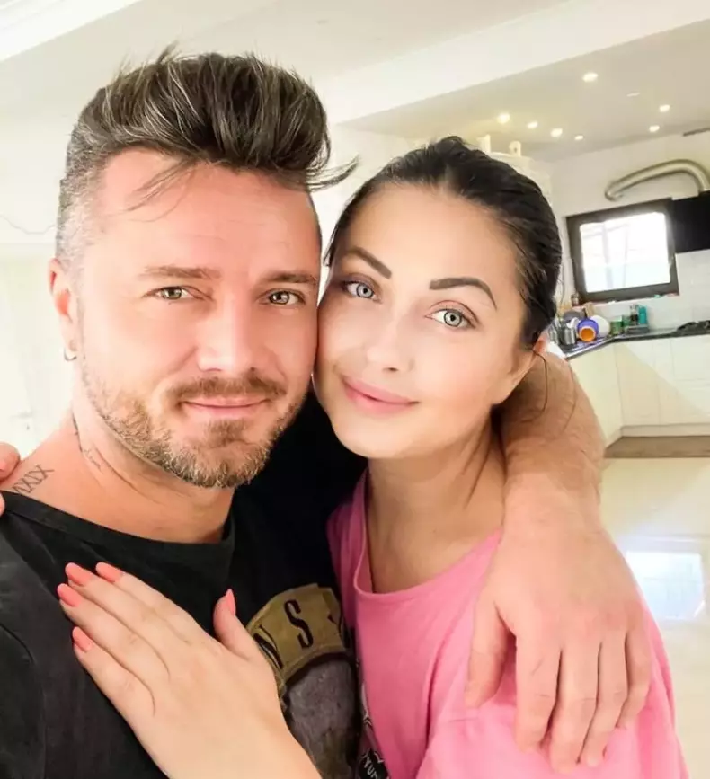 gabriela-cristea-si-tavi-clonda-probleme-in-poiana-brasov-furaciune-pe-fata-e-japca_66202200-2-3