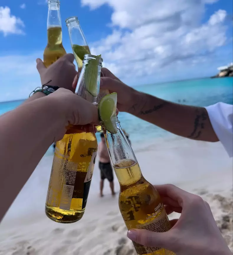 Adela-Popescu-Radu-Valcan-Irina-Razvan-Fodor-Caraibe-4