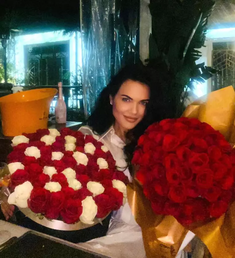 Ioana Năstase a depus actele de divorț  (7)