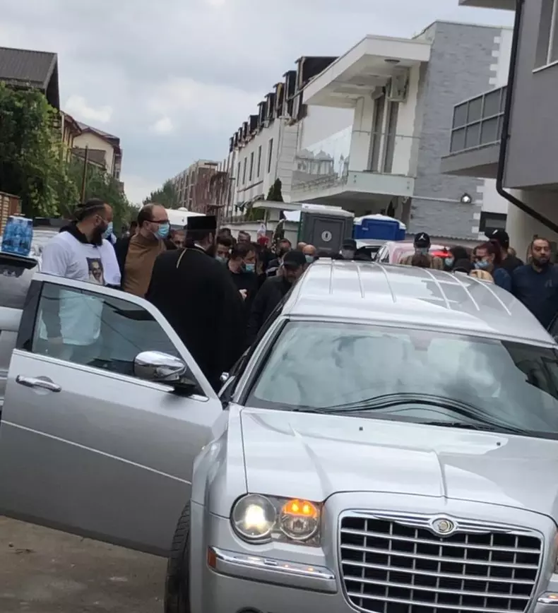 inmormantare-nelu-stoian-frate-florin-salam-00004