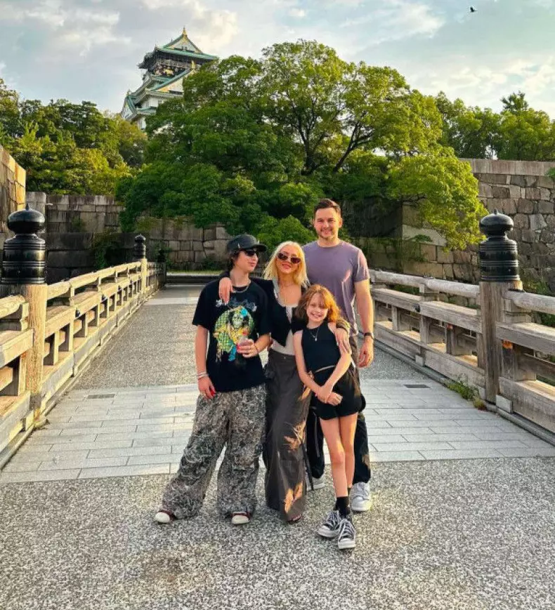 christina aguilera cu familia ei
