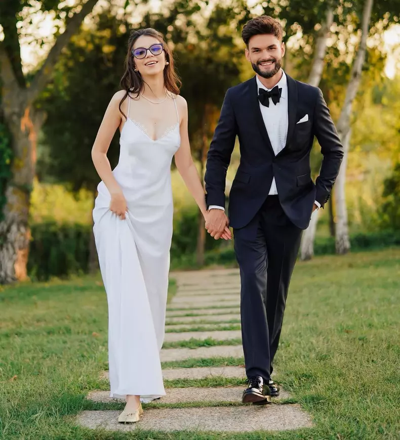 Cum a arătat Cleopatra Stratan în ziua nunții ei. Pavel Stratan, în lacrimi la nunta tinerei de 18 ani (6)