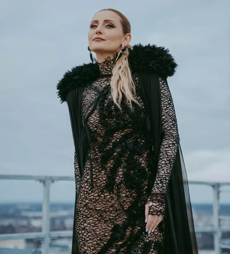 alina sorescu 43