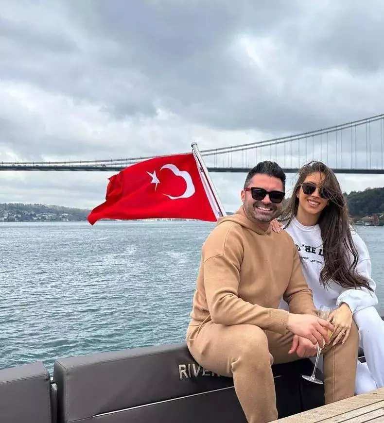 pepe-si-yasmine