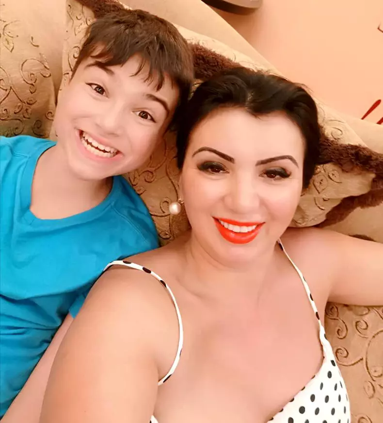 Adriana-Bahmuteanu-5-1