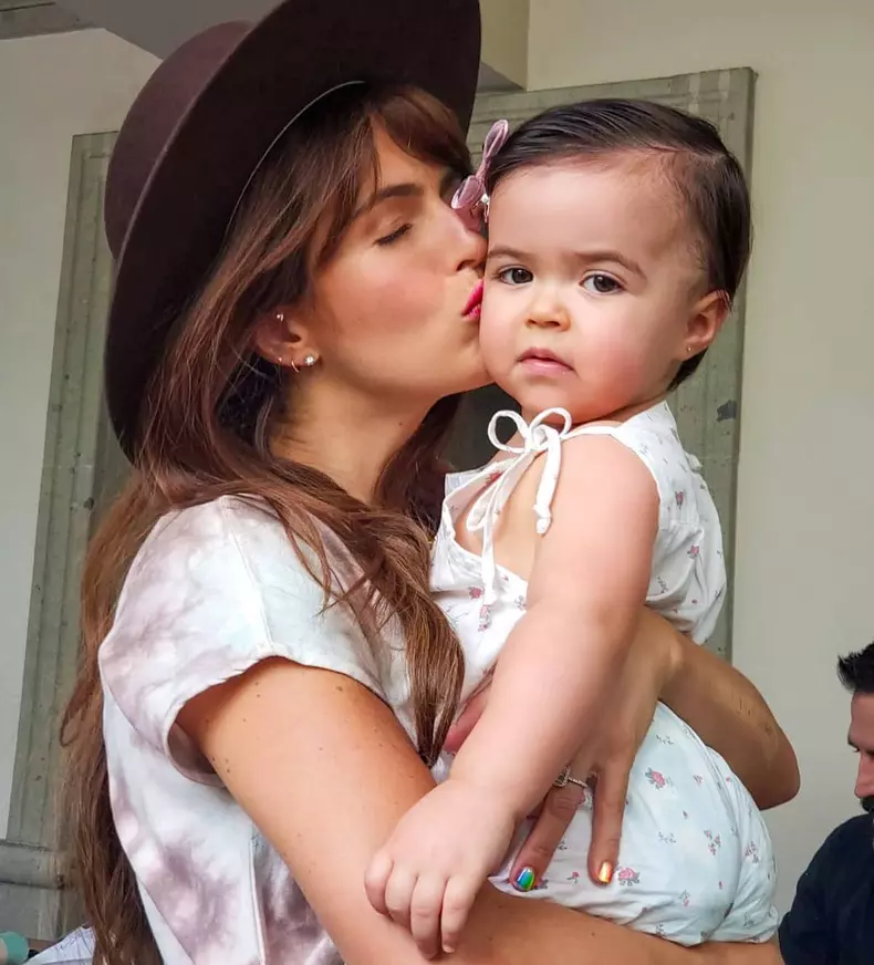 Cum-arata-Claudia-Alvarez-actrita-din-„Vencer-el-Desamor-„Sa-invingi-durerea-insarcinata-cu-gemeni-in-5-luni-4