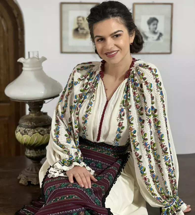 Maria Beatrice Băndoiu muscata