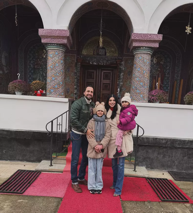 Cristina și Denis Ștefan, 10 ani de căsnicie   (2)