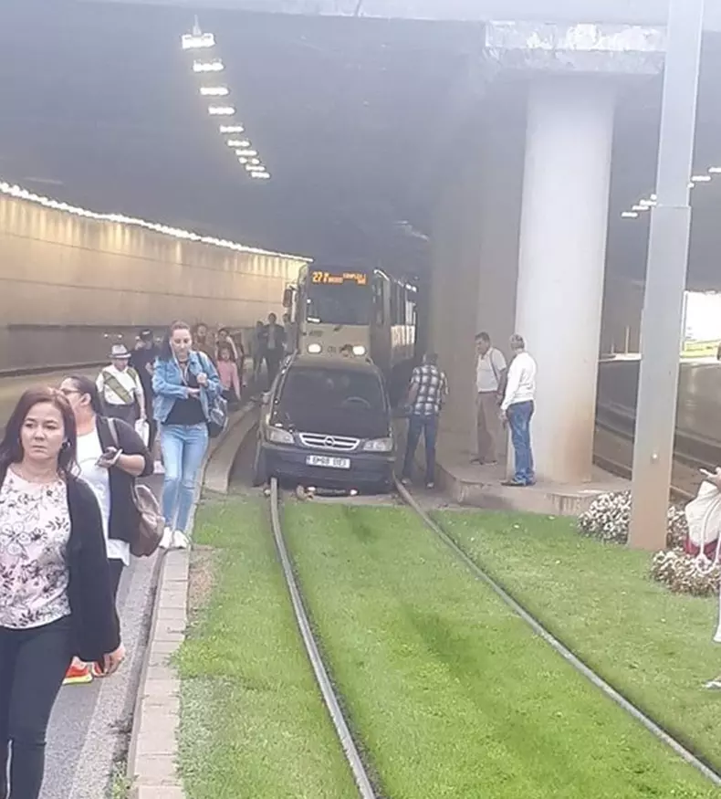 tramvai 27 Bucuresti