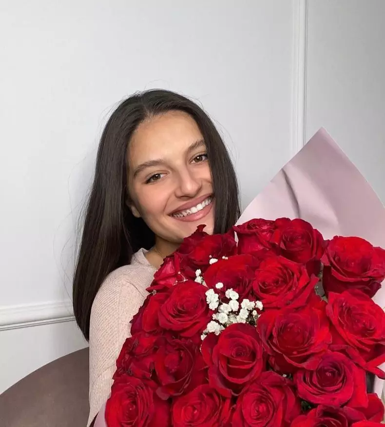 carmina fiica lui varciu