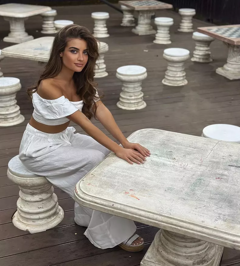 Ana Bodea și-a cumpărat un apartament  (4)