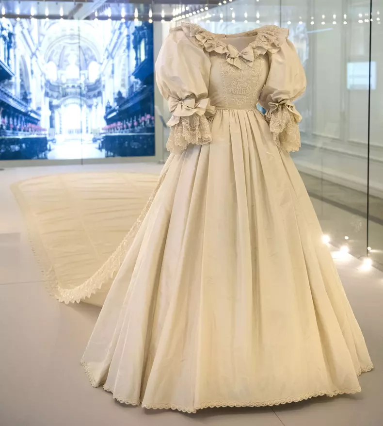 Prince Diana's Wedding Dress Goes On Display For The First Time In 25 Years At Royal Exhibition