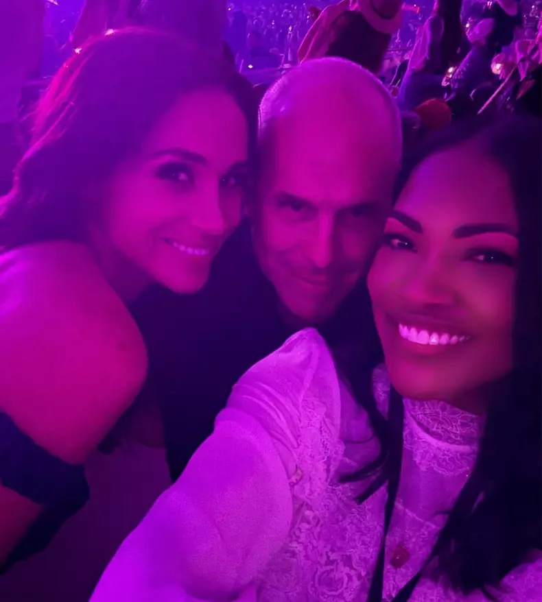 About last night…. Thank you @beyonce and team for an amazing concert (and a very fun date night)! All love (2)