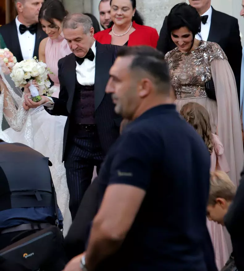 gigi-becali-nevasta5