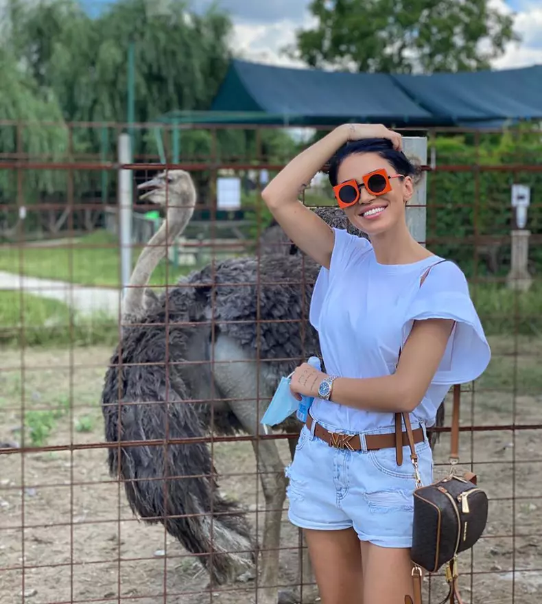 Adelina-Pestritu-3-1