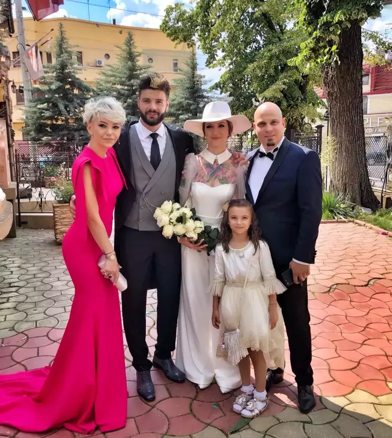 giulia-anghelescu-4-918x1024-1