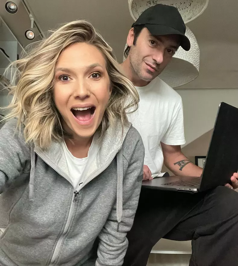 Mesajul plin de emoție scris de Adela Popescu pentru Radu Vâlcan, plecat la filmări în Thailanda (5)