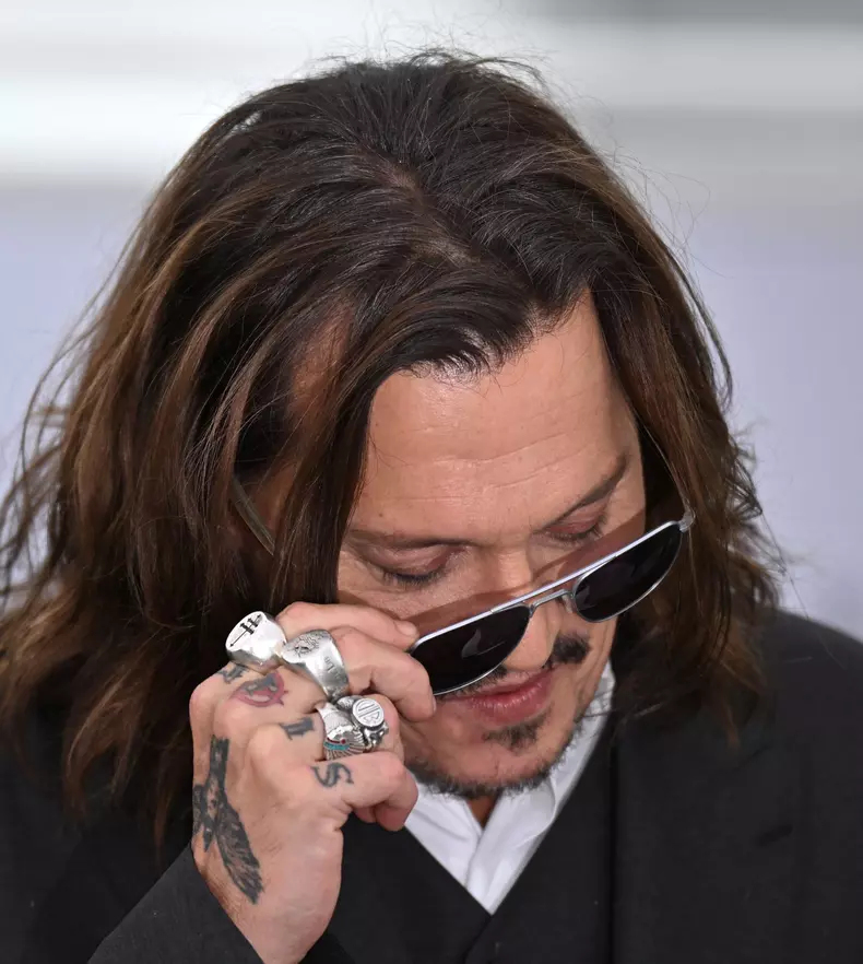 Johnny Depp, în mijlocul unei noi controverse la Cannes. Motivul pentru care actorul a fost aspru criticat