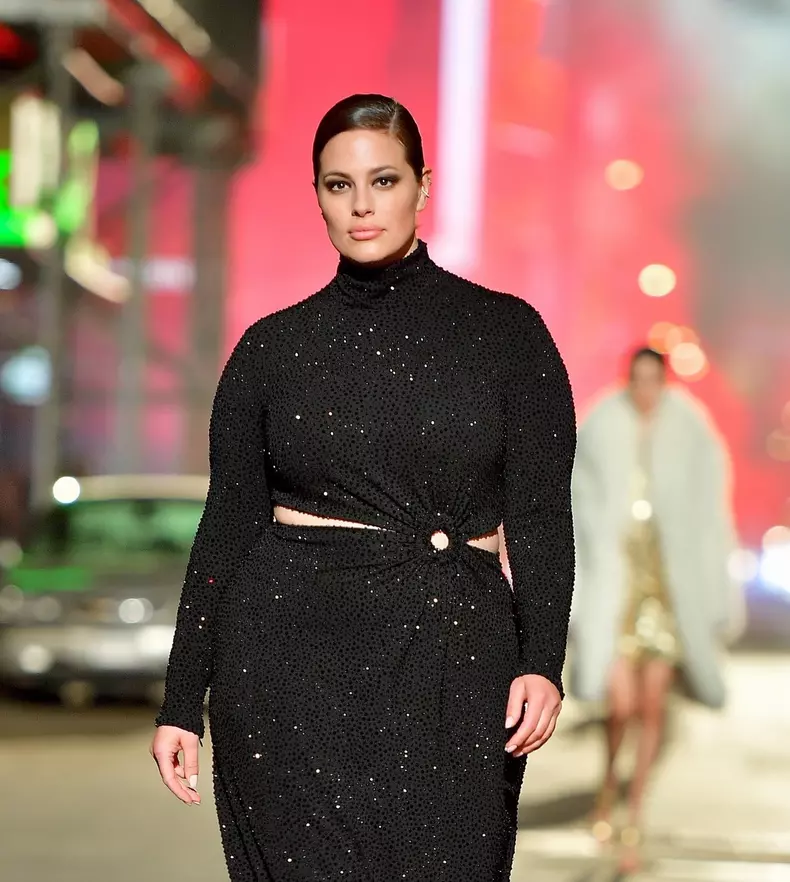 Ashley Graham stuns in blacks walking for the Michael Kors 2021 fashion show in NYC!