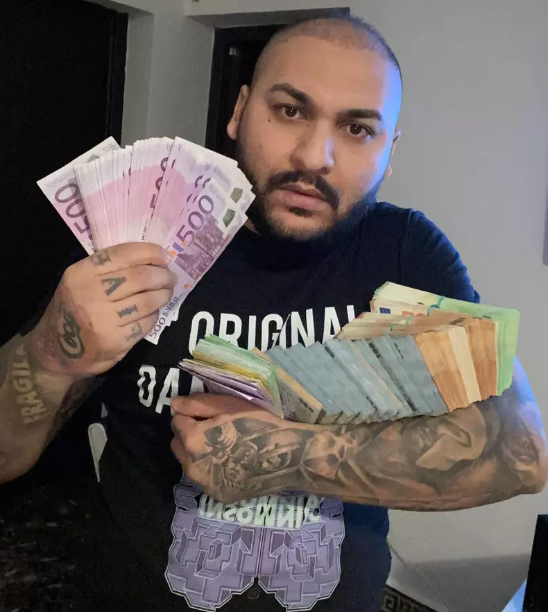 88183316_2967774380115521_3399274505191817216_n