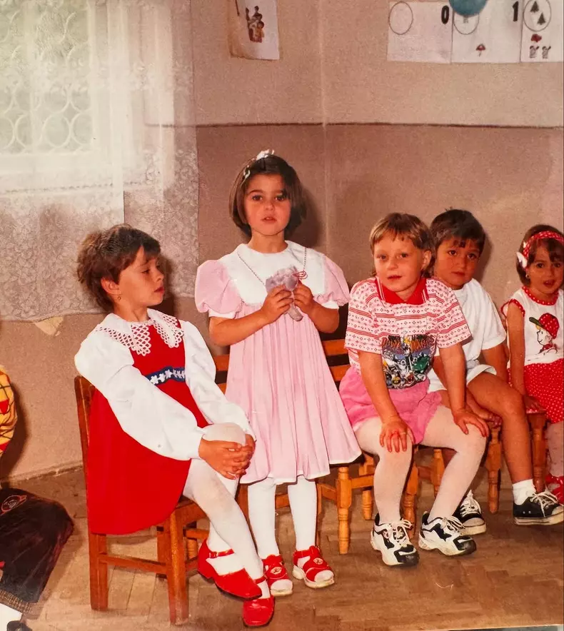 theo-rose-imagini-din-copilarie (4)