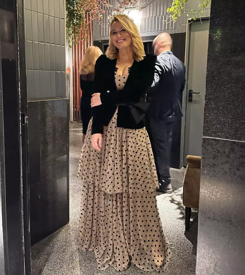 imagini-de-colectie-cu-andreea-esca.-cum-arata-vedeta-pro-tv-cand-avea-19-ani-1