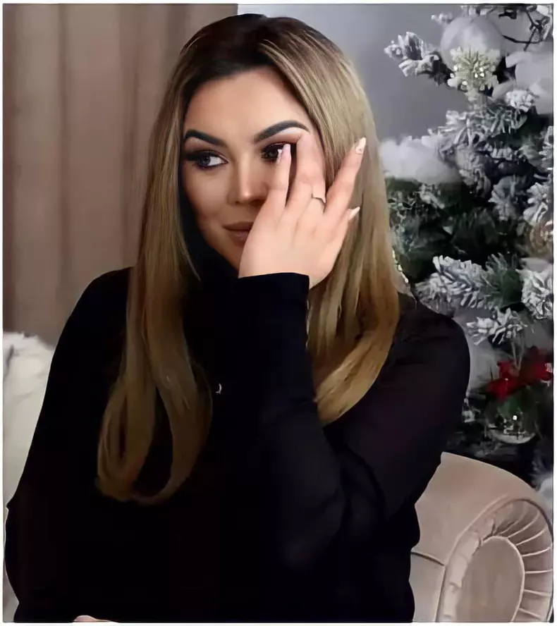 carmen-de-la-salciua-3