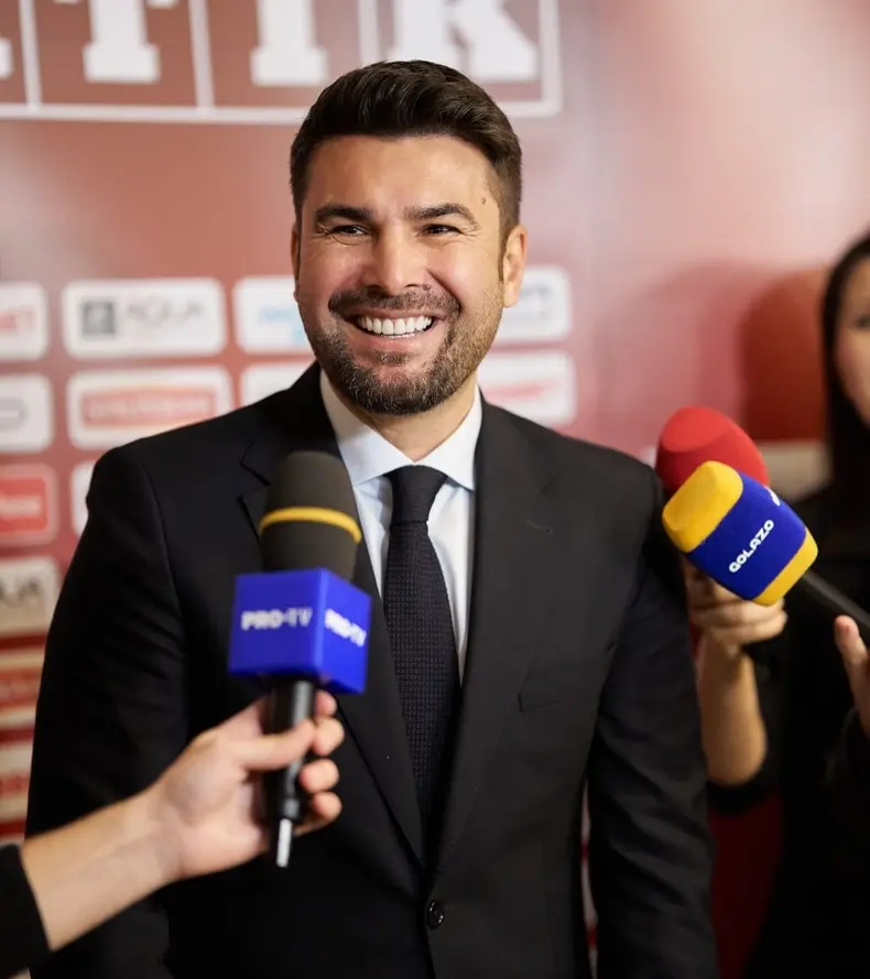 Adrian Mutu negociază în secret cu Antena 1 pentru Survivor 2027! "Briliantul" a fost surprins alături de Vladimir Dembinski, producătorul emisiunii: "S-au înțeles"