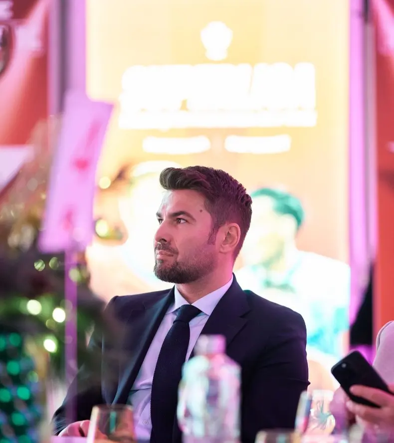Adrian Mutu negociază în secret cu Antena 1 pentru Survivor 2027! "Briliantul" a fost surprins alături de Vladimir Dembinski, producătorul emisiunii: "S-au înțeles"