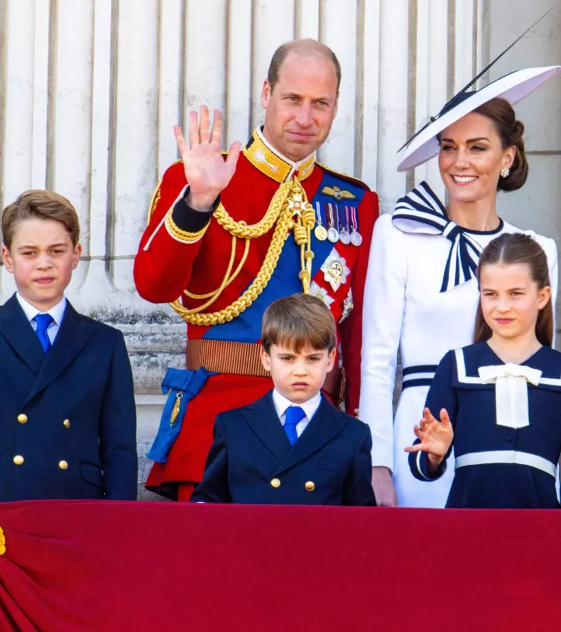 Familia regală britanică la Trooping The Colour 8