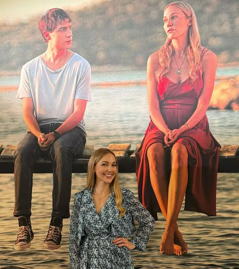 Meryem Uzerli e la Cannes, la MIPCOM  (5)