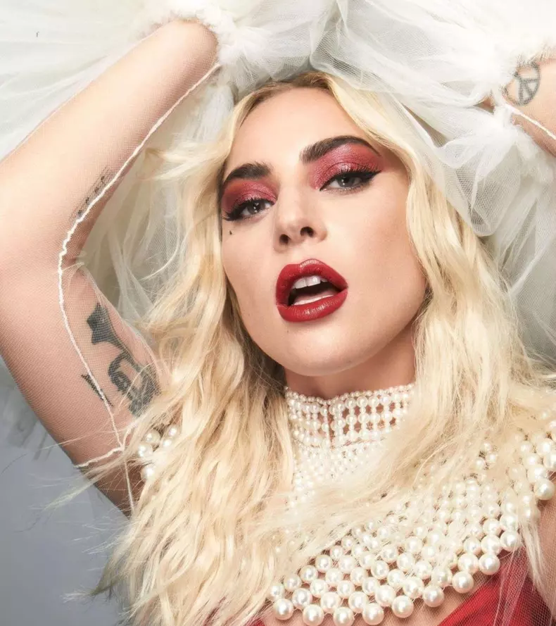 Daily Instagram Posts