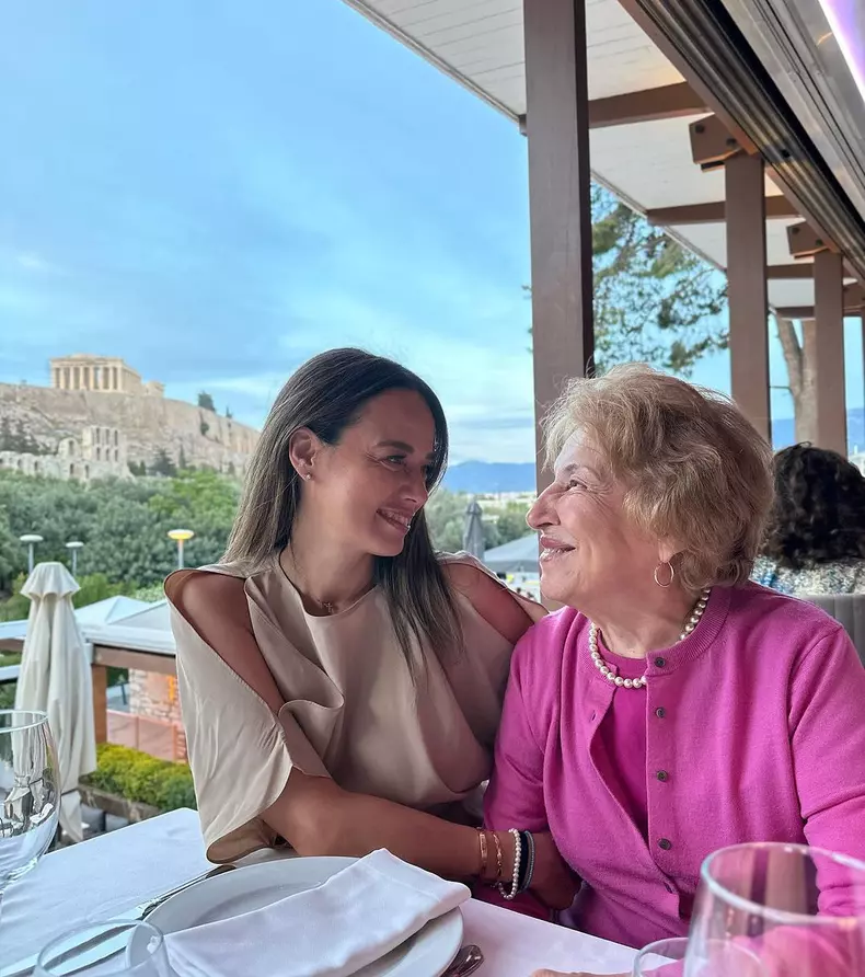 andreea-raicu-si-mama-grecia-4