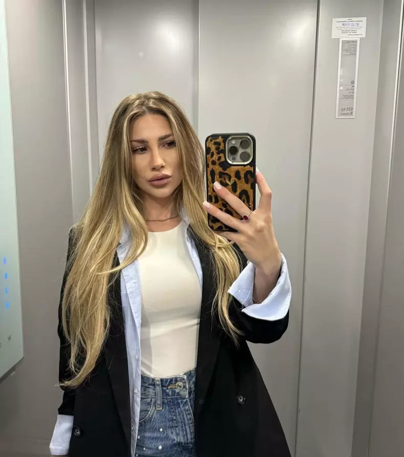 prietena alexiei eram alaturi de mario fresh (1)