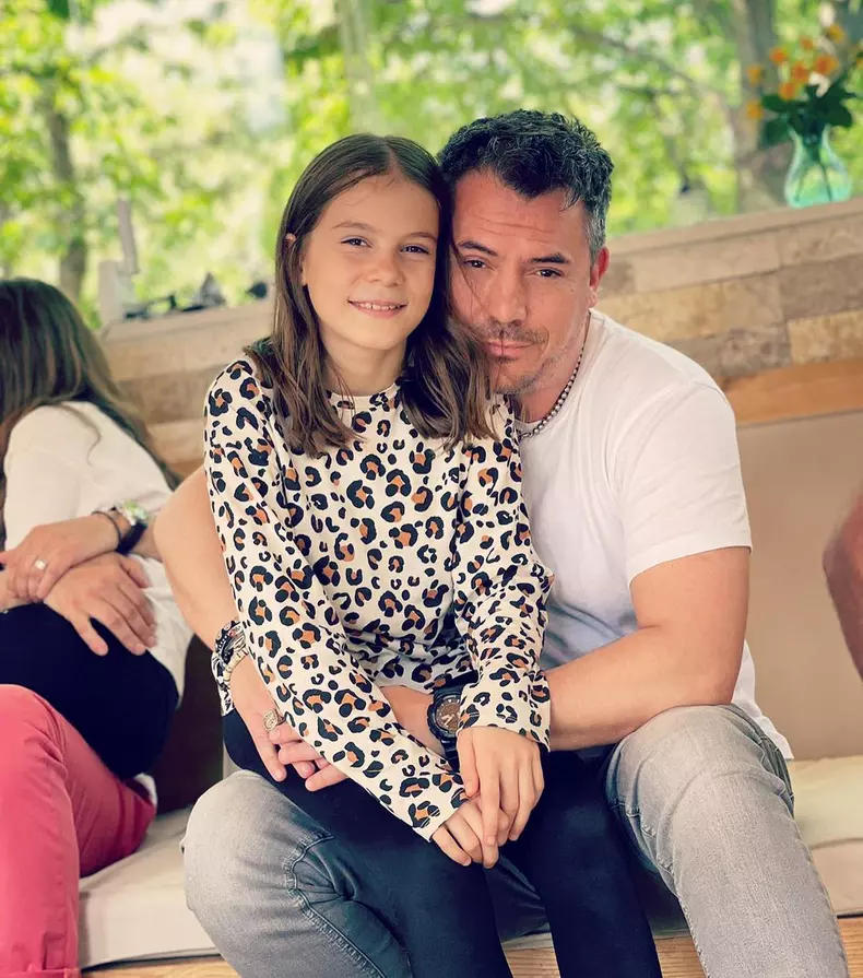 Irina-Fodor-declaratie-de-dragoste-de-ziua-lui-Razvan-Fodor-5