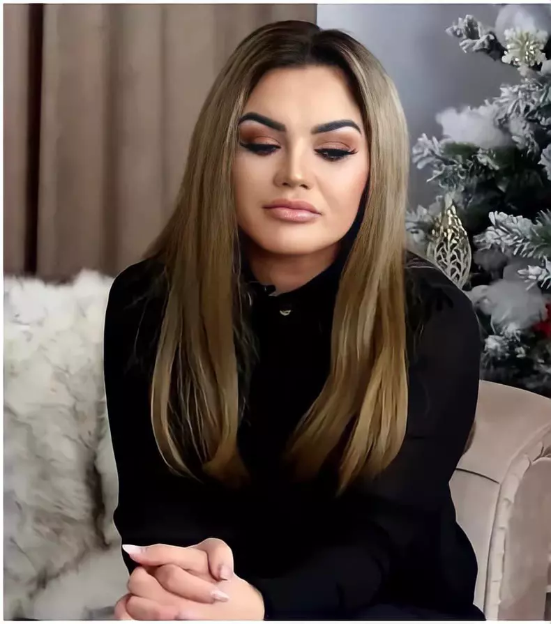 carmen-de-la-salciua-2