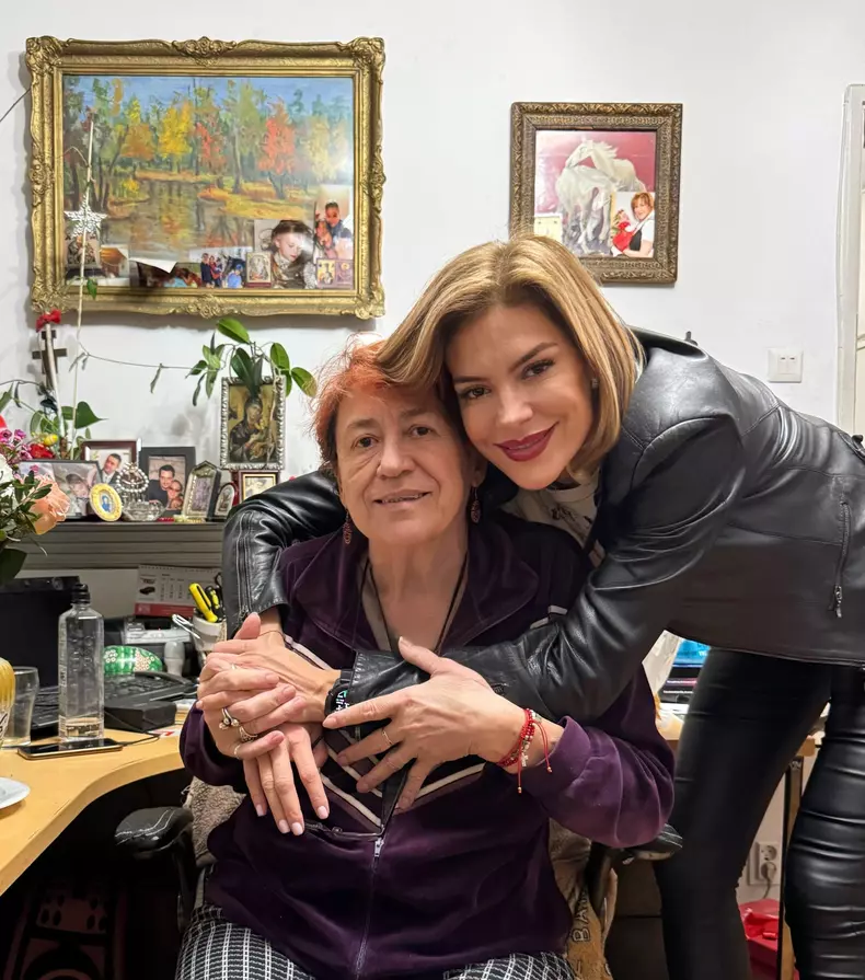 mama Roxana Ciuhulescu2