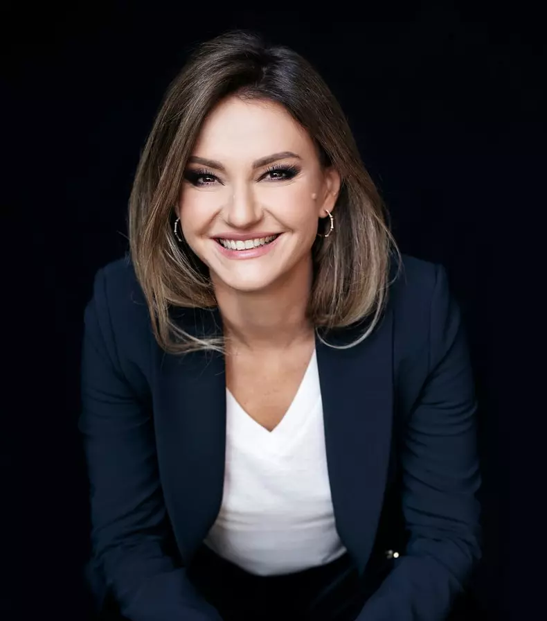 Dana Razboiu