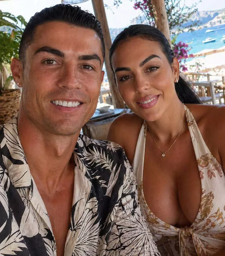 Georgina Rodriguez si cristiano ronaldo 6
