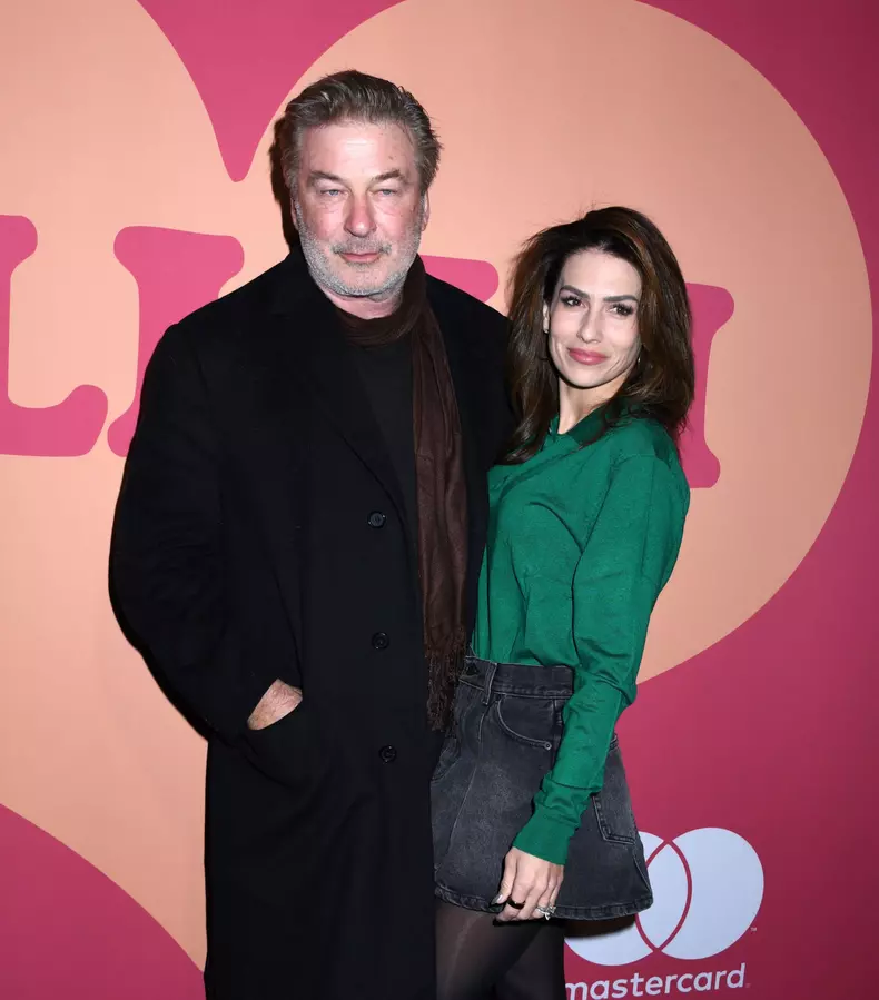 Hilaria-Baldwin-dezvăluie-că-a-făcut-un-lifting-mamar-după-nașterea-celui-de-al-7-lea-copil