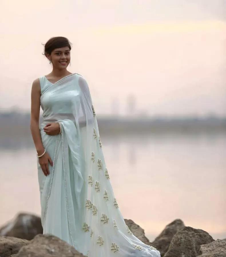 ishq-ka-rang-safed-11863376_1608630742735122_1039562942930068481_n