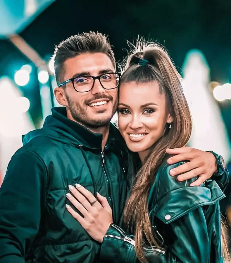 Ana-Maria Barnoschi și Vlad Bălău
