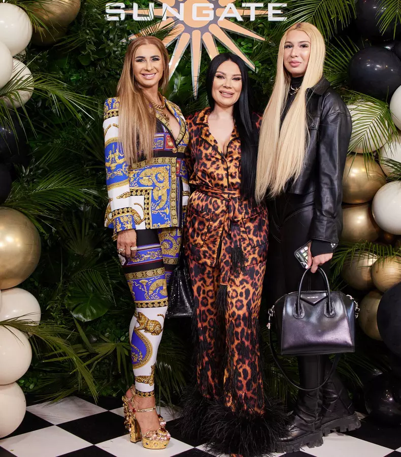 anamaria-prodan-sarah-sungate-10ani